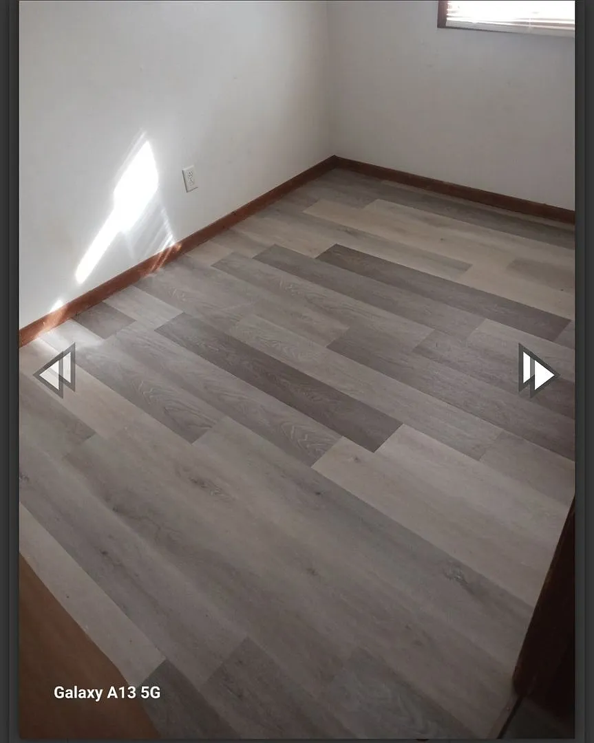 522 Sadie Street — Photo 2