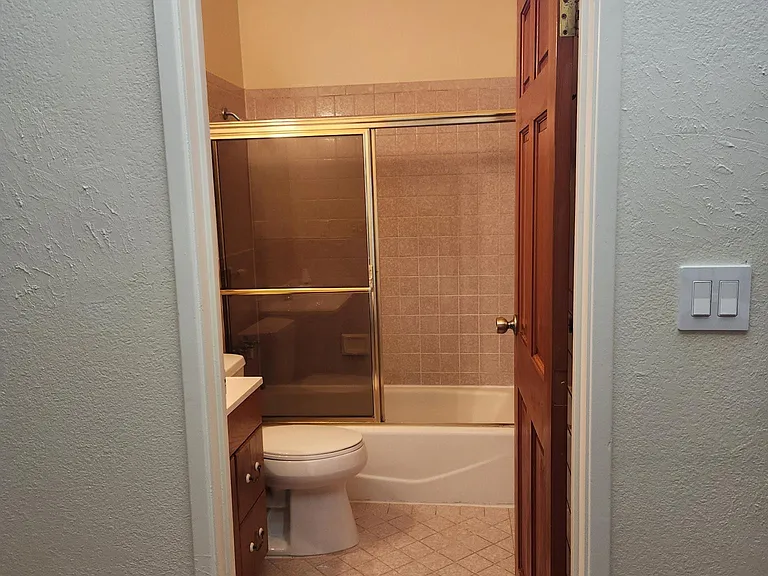 643A 22nd Ave #A — Photo 23
