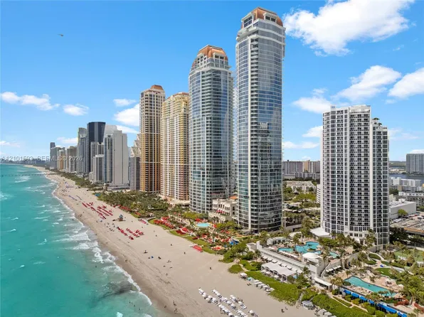 18001 Collins Ave #2512, North Miami Beach, FL 33160