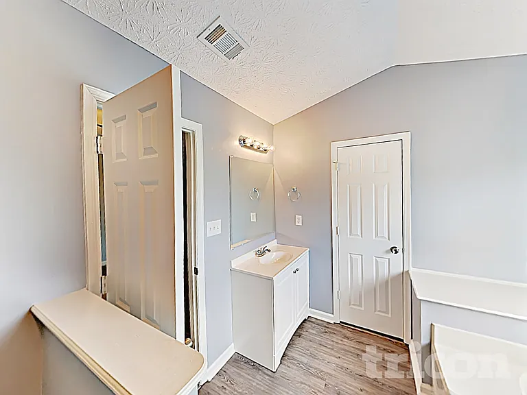 105 Daileys Plantation Dr — Photo 11