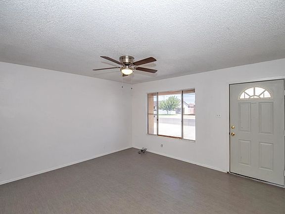 2nd image of 1027 E Corona Dr