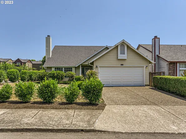 11012 SW 131st Pl, Tigard, OR 97223