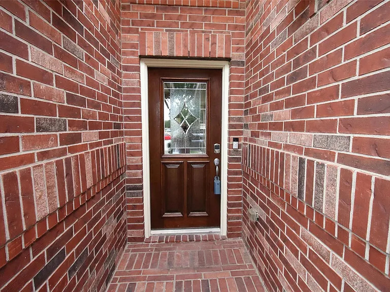 3707 Autumn Branch Ct — Photo 3