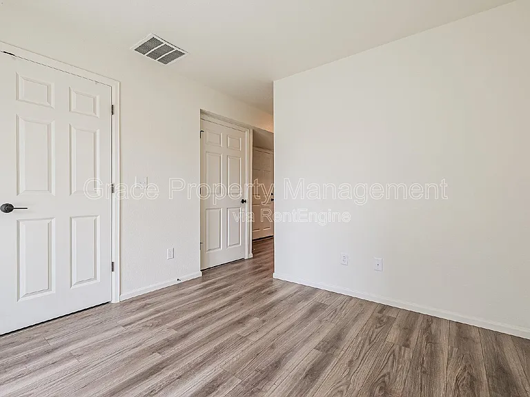 21844 E 44th Dr — Photo 19