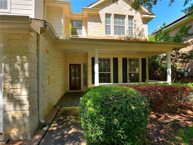 1817 Chasewood Dr — Photo 4