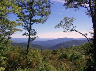 417 Airport Dr, Hot Springs, VA 24445