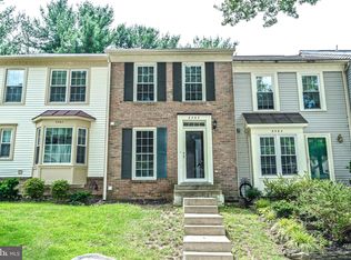8562 Springfield Oaks Dr, Springfield, VA 22153