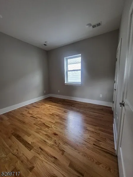2 bed, 1.5 bath, $2,400 — Photo 3