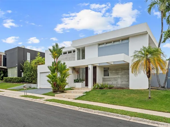 N-19 LOS GAVILANES, GUAYNABO, PR 00969
