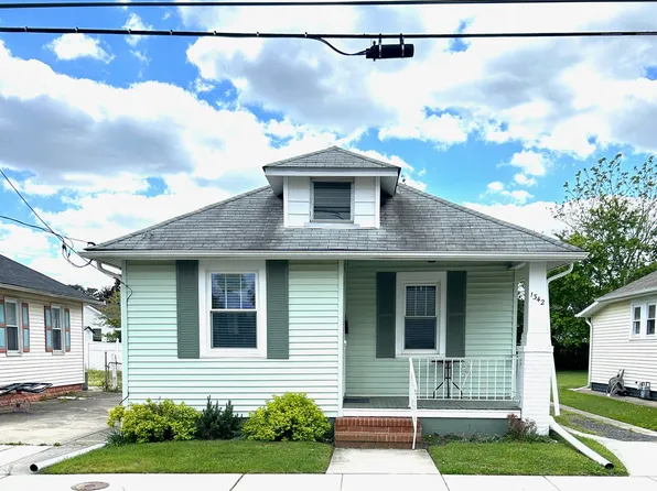 1342 W North St, Egg Harbor City, NJ 08215