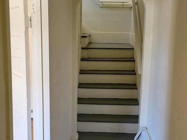 518 Pearl Ave — Photo 4