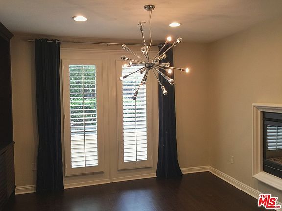 5th image of 5831 Seawalk Dr Unit 136