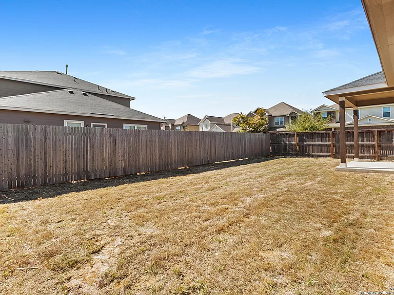 8904 Portobello Way — photo 20