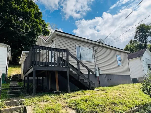 3414 Central Ave, Farmington, WV 26571