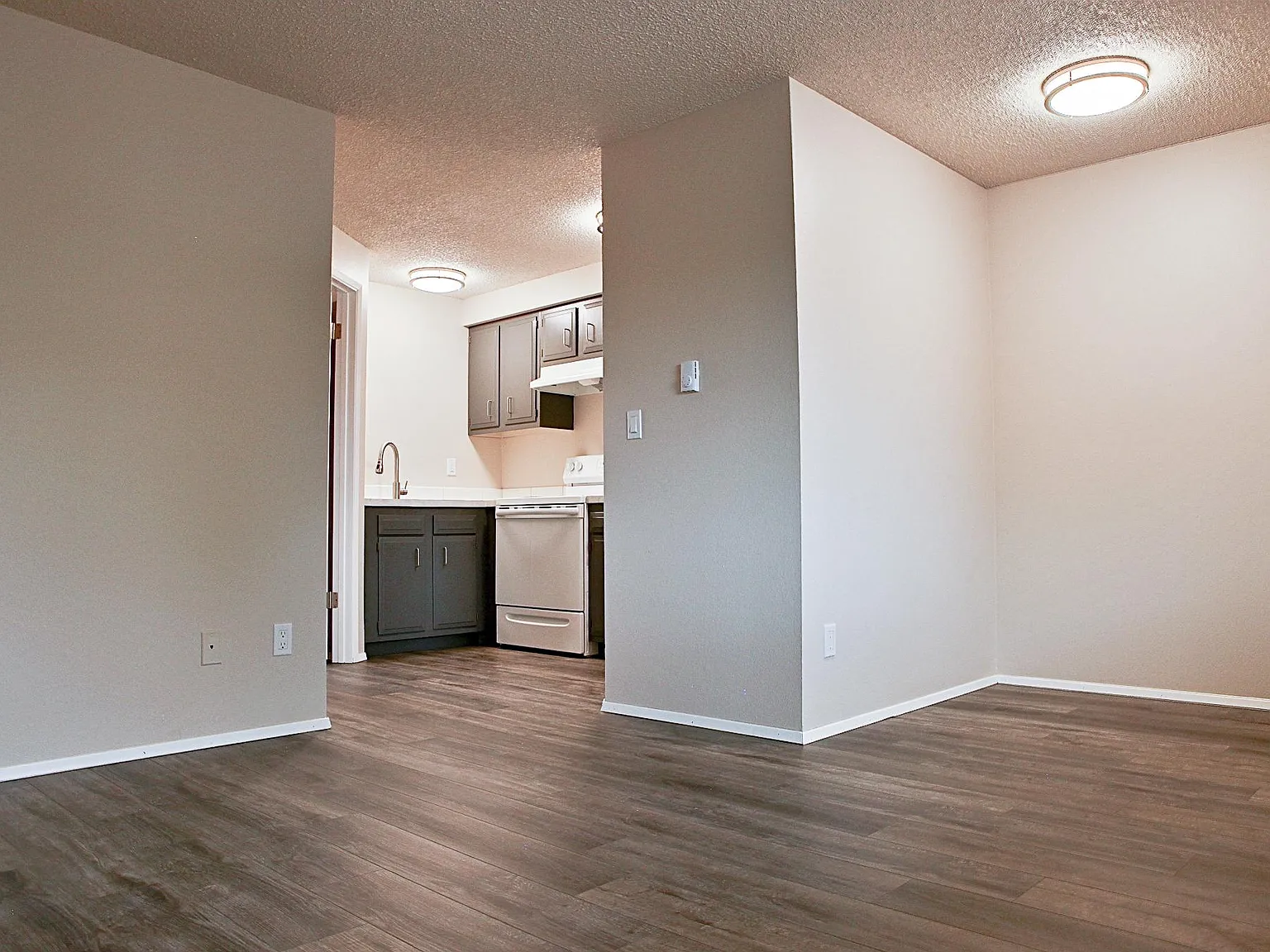 3829 Colby Ave — Photo 1