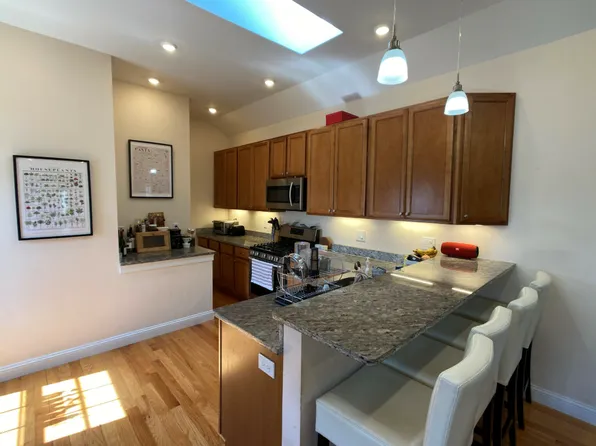 14 Flint St, Somerville, MA