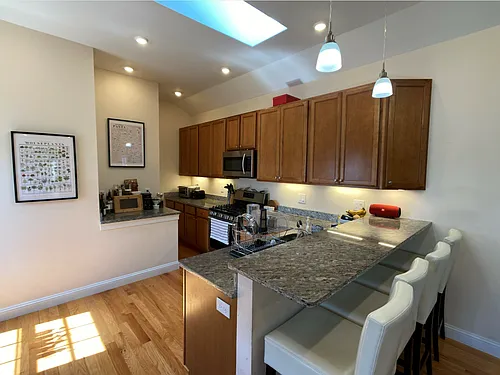 14 Flint St #2F Photo 1