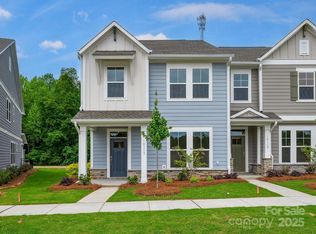 10113 Mamillion Dr, Huntersville, NC 28078
