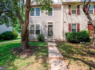 9511 White Pillar Ter, Gaithersburg, MD 20882