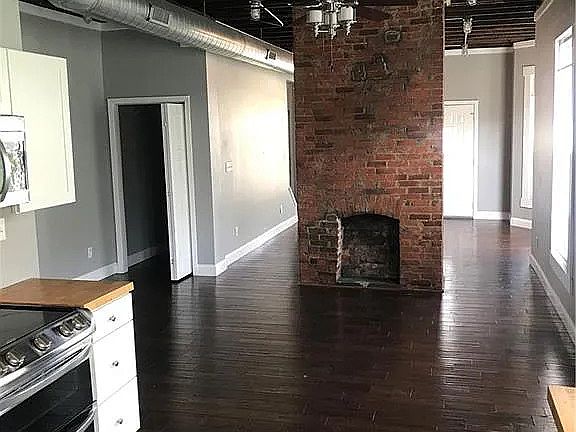 5th image of 1327 Prospect St APT D