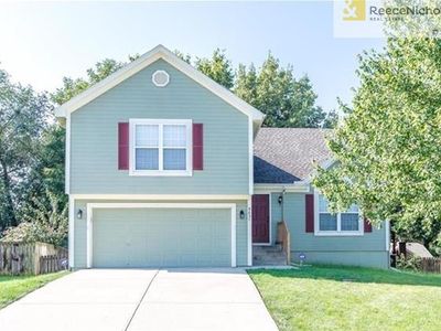 8631 NE 72nd Ter, Kansas City, MO, 64158