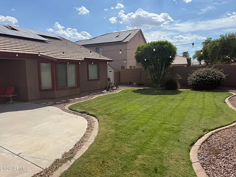 14786 W Windrose Dr — Photo 4