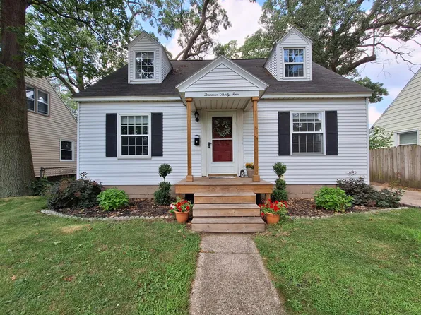 1434 Montague Ave, Muskegon, MI 49441
