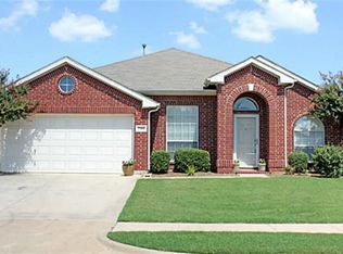 7705 Pittsford Ln, Arlington, TX 76002