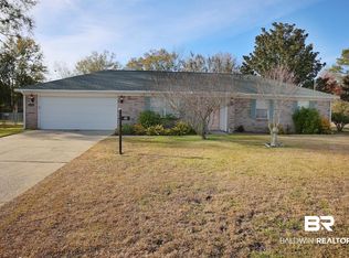 45 Magnolia Cir, Foley, AL 36535