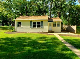 W3954 Springbrook Rd, Lake Geneva, WI 53147