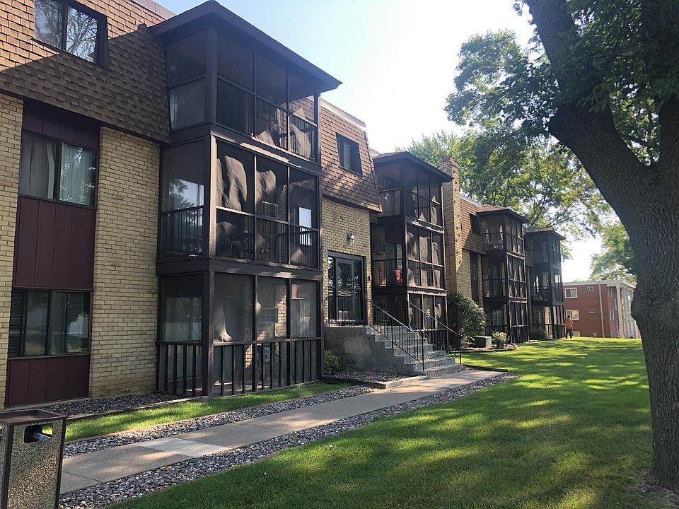 Building Photo 4