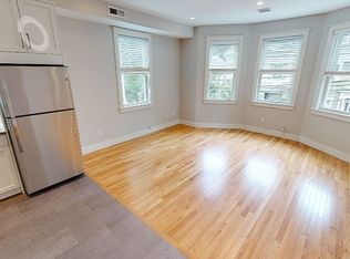 70A Spring St #U1, Cambridge, MA 02141