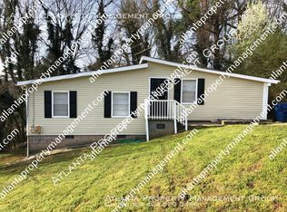 1686 Mary George Ave NW, Atlanta, GA