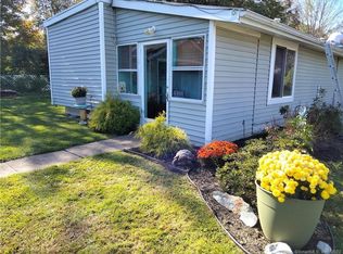 14 Belleau Ave, Norwich, CT 06360