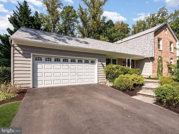 6505 Tiburon Ct, Springfield, VA 22152