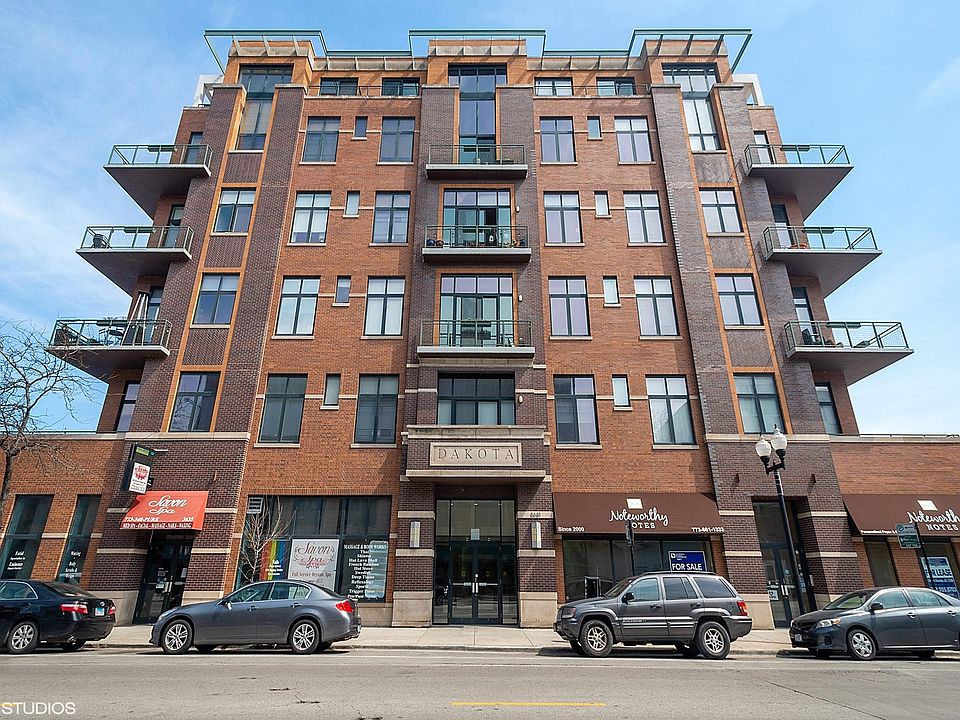 1st image of 3631 N Halsted St APT 205