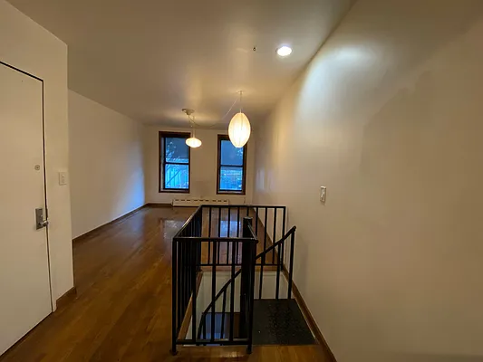 Rented by Aegis Realty Management Corp | media 3