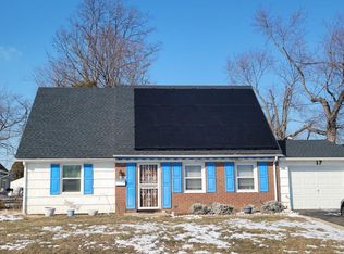 17 Minstrel Ln, Willingboro, NJ 08046