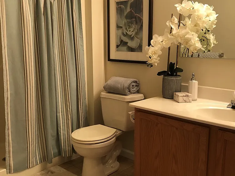 The Villas of Castleton Apartments — Photo 32
