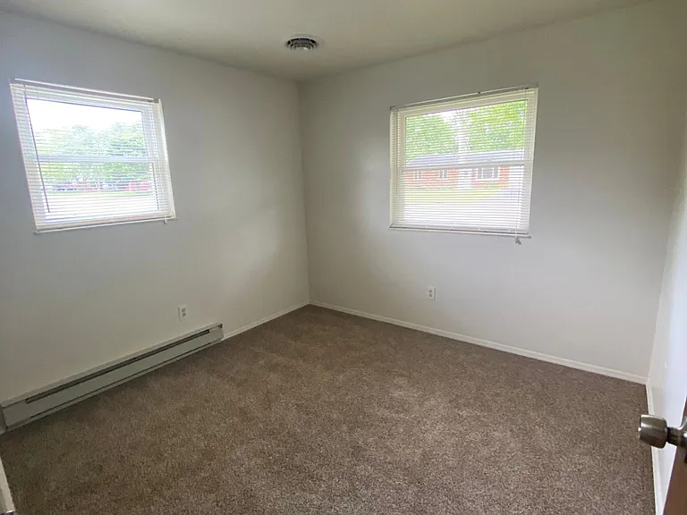 1650 Saratoga Dr — Photo 17