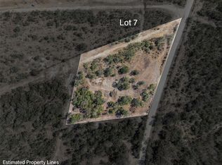 7 County Road 211, Smiley, TX 78159