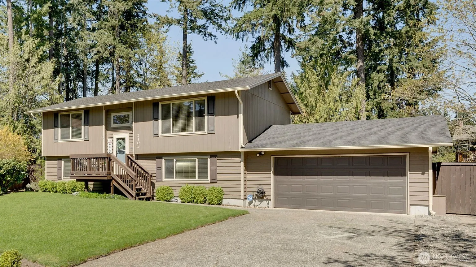 2105 28th Avenue SE photo 1