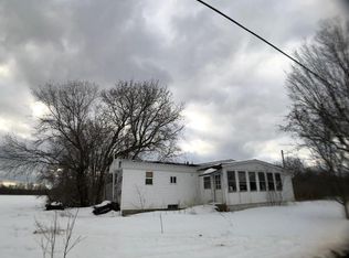 9 Bush Rd, Mooers Forks, NY 12959