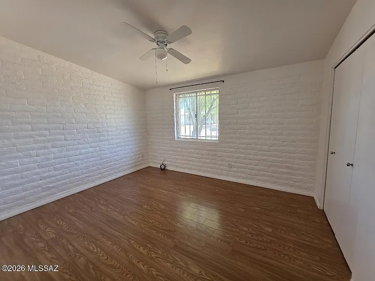 2356 W Ian Pl — Photo 8