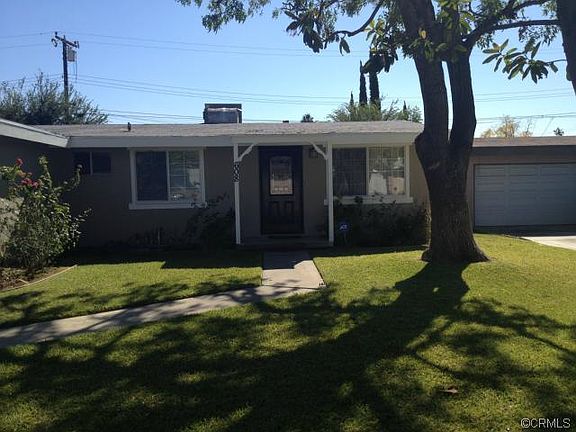 3rd image of 608 W Duell St