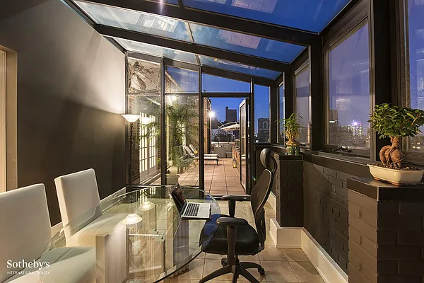 Sold by Sotheby's International Realty | media 9