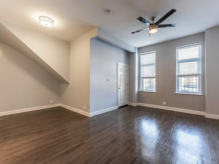 731 W Ohio St #1 — Photo 3