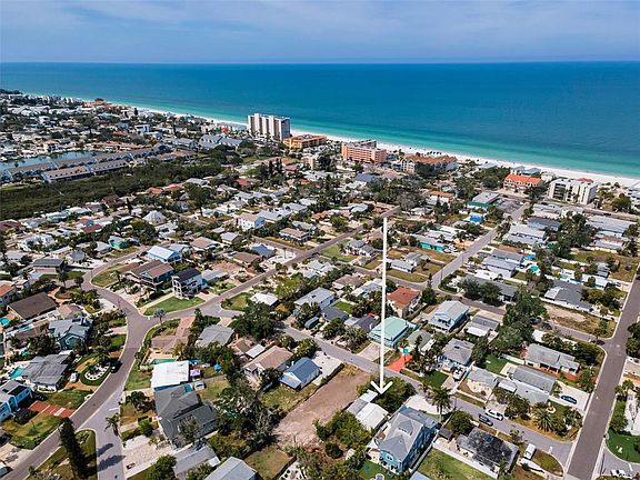 3rd image of 1213 Bay Palm Blvd