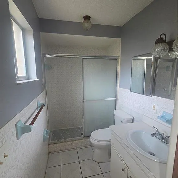 1320 Markham Ave — Photo 4