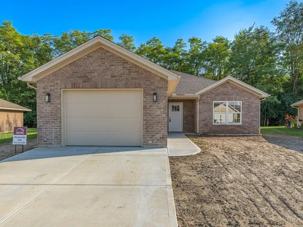 137 Pebble Creek Dr, Eaton, OH 45320